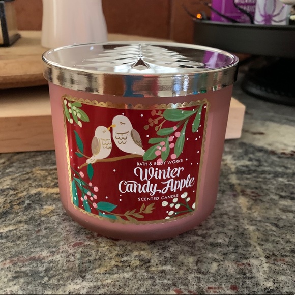 Bath and Body Works Winter Candy Apple 3 Wick